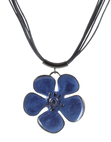 Blue Flower Necklace Suspended in EZcube Freeze Frame