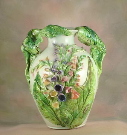 Vase on Brown EZbackdrop